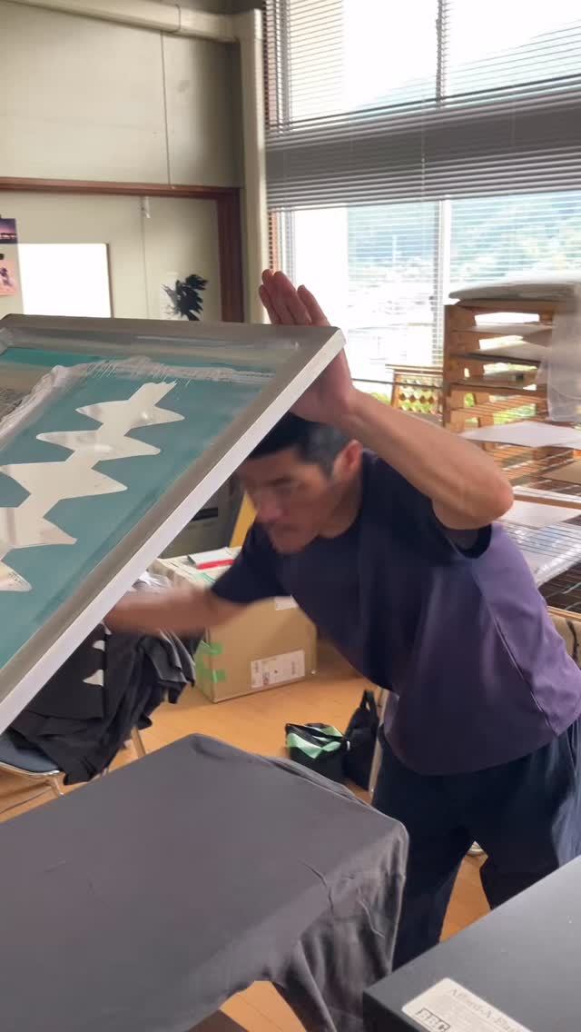 シルクスクリーン制作風景